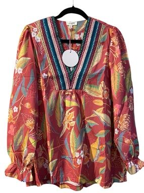 UMGEE NWT Size M Boho Floral Embroidered V-Neck Blouse Long Sleeve Peasant